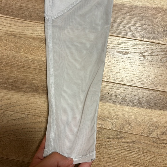 Alo leggings - Picture 3 of 6